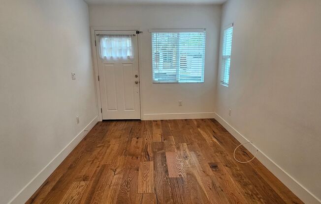 4014 Effie St.