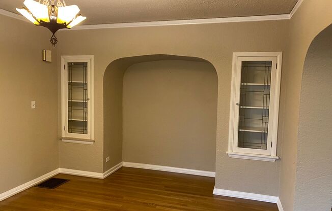 Amazing Irvington Charm - 3 bedroom Duplex Condo