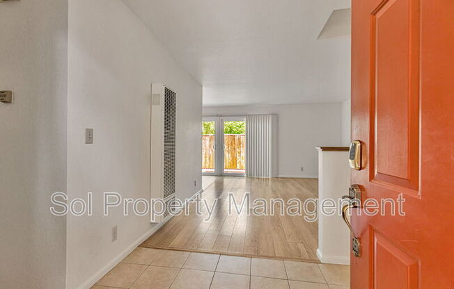 8105 KERN AVE