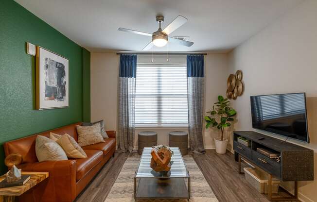 Walcott Jeffersonville Apartments Near Louisville, KY