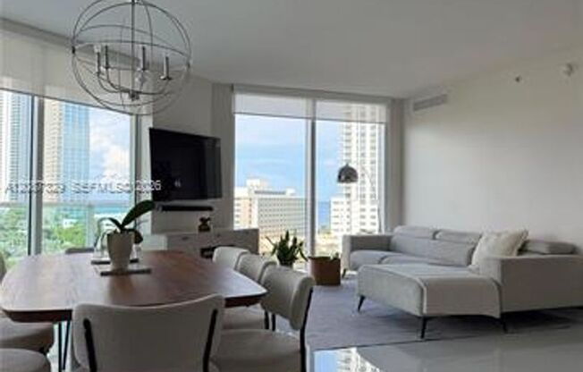 3 beds, 2 baths, $5,900, Unit # 2 1001