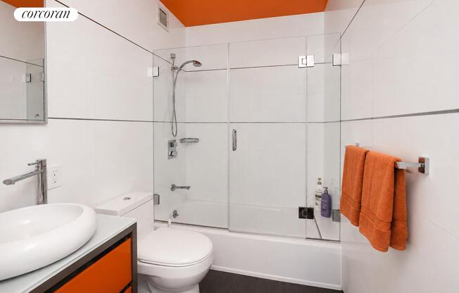 1 bed, 2 baths, 1,025 sqft, $7,500, Unit 15C