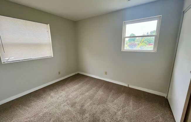 2 beds, 1 bath, $850