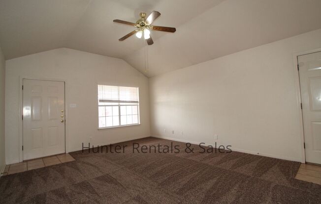 2 beds, 2 baths, $1,050