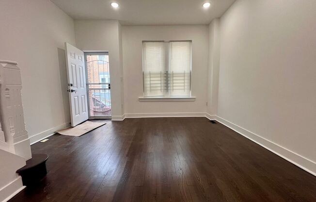 Stunning 3-Bedroom Townhome just Outside Brewerytown! Available NOW!