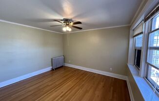 Studio, 1 bath, 347 sqft, $1,080, Unit 204