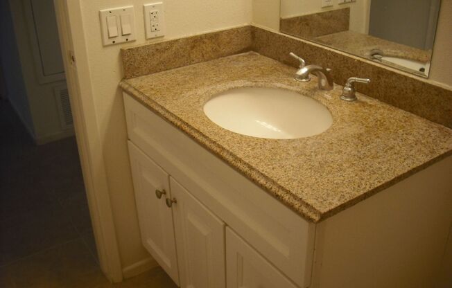 2 beds, 1 bath, $2,550, Unit # 108