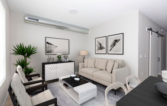 Studio, 1 bath, 545 sqft, $1,445, Unit 319