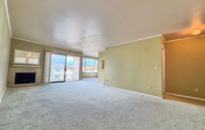 Affordable 2bed/2bath Condo Close to Everything