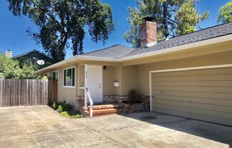 817 Carr Ave