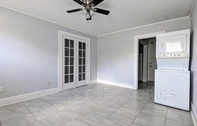 Studio, 1 bath, 350 sqft, $1,395