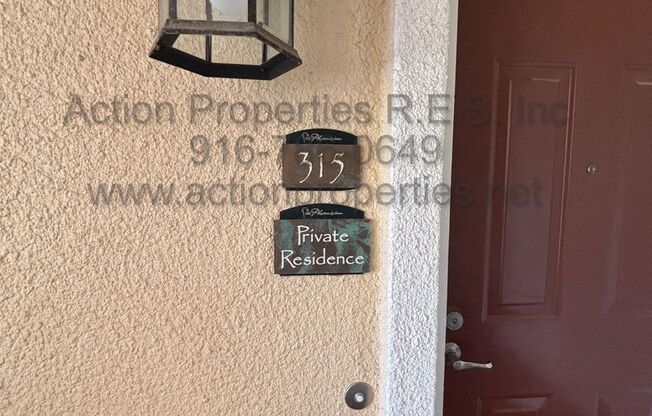 East Roseville - Gated Phoenician - Great View - Clubhouse/Pool Patio - New Paint and New Floor!