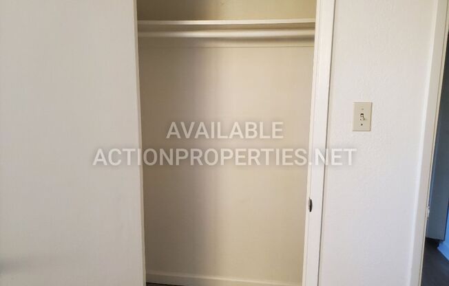 2 beds, 1 bath, 900 sqft, $1,495, Unit 1006 Circuit Drive UNIT #A-1