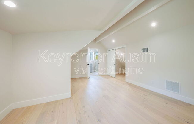 3 beds, 2.5 baths, 2,201 sqft, $2,950, Unit A