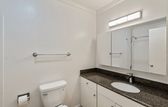 1 bed, 1 bath, 785 sqft, $1,795, Unit 21