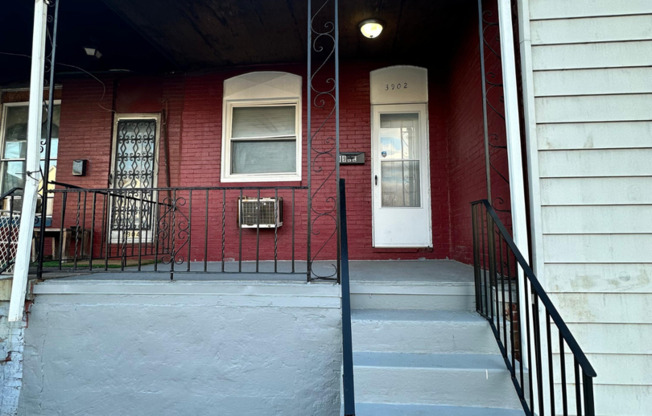 NEW 1Bed/1Bath + den  apartment in Baltimore City