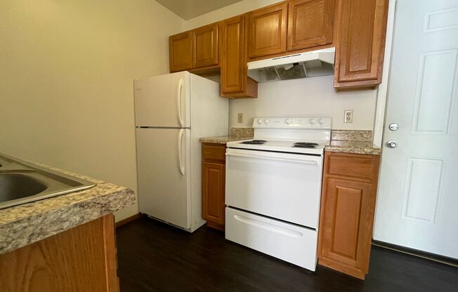 1 bed, 1 bath, 470 sqft, $850, Unit Apt 02