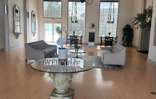 Spacious 2BR/2BA Urban Gem – Prime Location, Available August!
