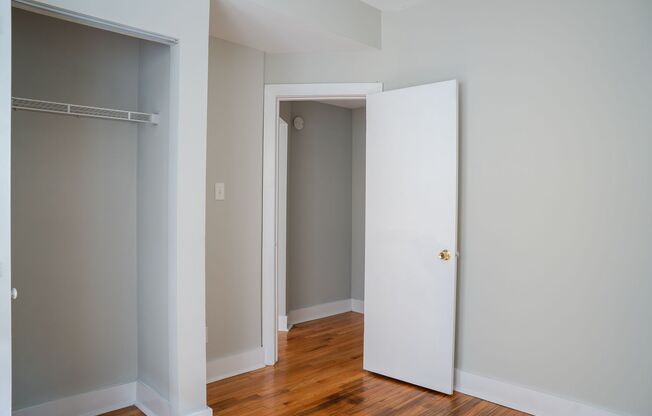 2 beds, 1 bath, 775 sqft, $1,825, Unit 3010-2N