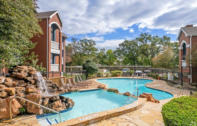 1 bed, 1 bath, 802 sqft, $1,450, Unit 520-u