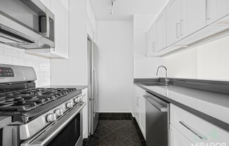 1 bed, 1 bath, $5,000, Unit 35A
