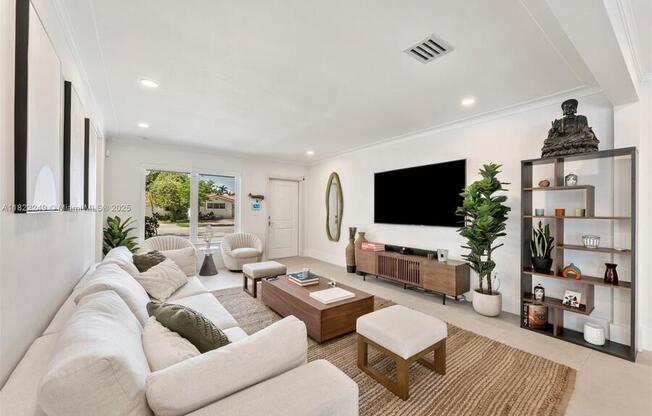 45 PALERMO AVE