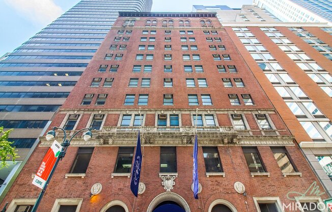 1 bed, 1 bath, $4,200, Unit 12B