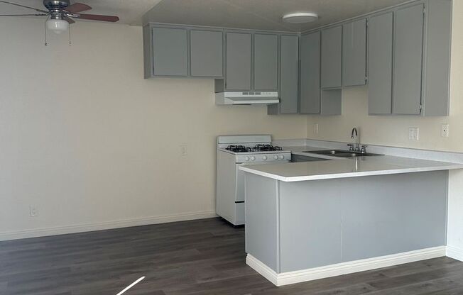 1 bed, 1 bath, 511 sqft, $1,850, Unit 217