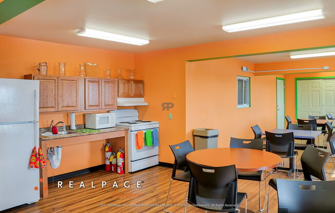 Skyline Gardens Apartments