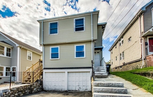 10 CHAPMAN ST