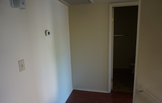 2 beds, 1.5 baths, $1,250