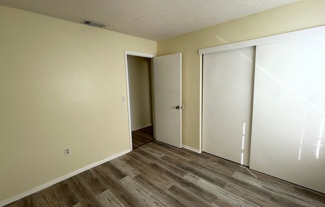 2 beds, 2 baths, $1,450, Unit # #M 222