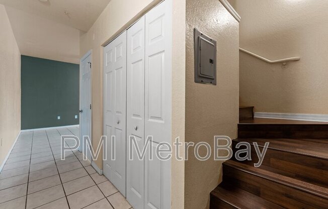 5039 SUNRIDGE PALMS DR