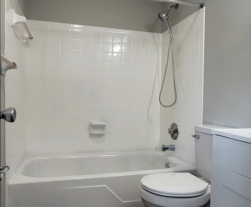 1 bed, 1 bath, $1,095, Unit 4420 Flowerdale Apt E