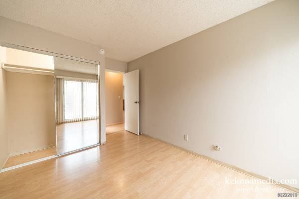 3 beds, 1.5 baths, $2,700, Unit Unit 141