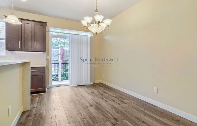 3 beds, 3.5 baths, $2,695