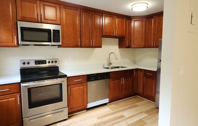 Eugene Apartments in Capital Hill