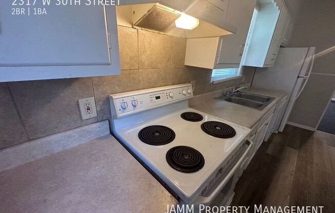 2 beds, 1 bath, 1,224 sqft, $1,250