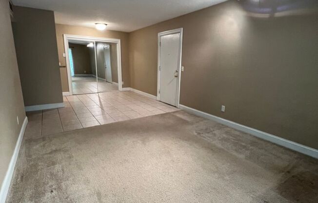 1 bed, 1 bath, $1,095