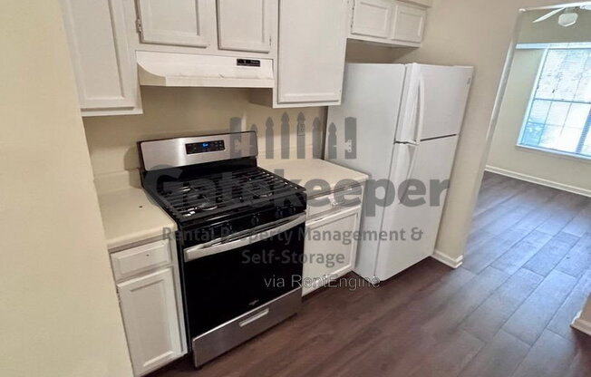 3 beds, 2 baths, 1,481 sqft, $1,545