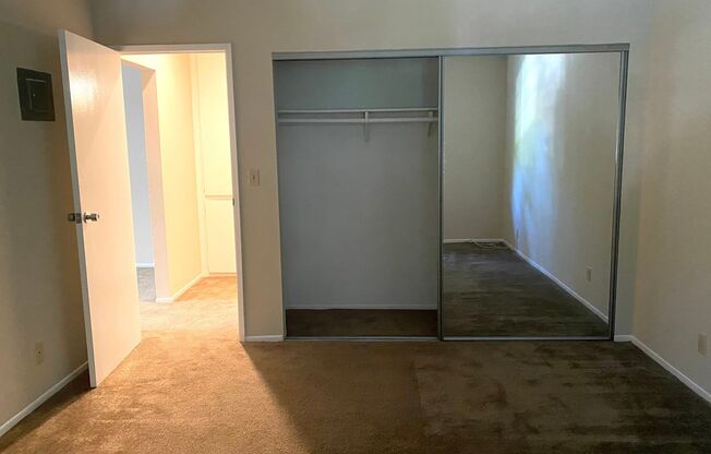 1 bed, 1 bath, $1,895, Unit M