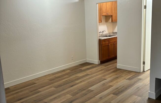 Studio, 1 bath, 400 sqft, $1,500, Unit #23