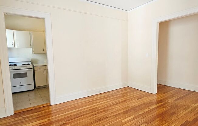 1 bed, 1 bath, 550 sqft, $1,500, Unit 204