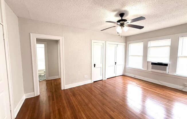 1 bed, 1 bath, $1,000, Unit B3606