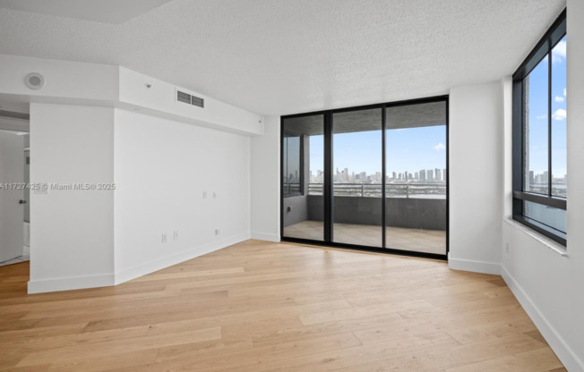 2 beds, 2 baths, 1,262 sqft, $6,500, Unit LPH 01 - 3501