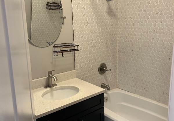 4512 14 S CALUMET CMN