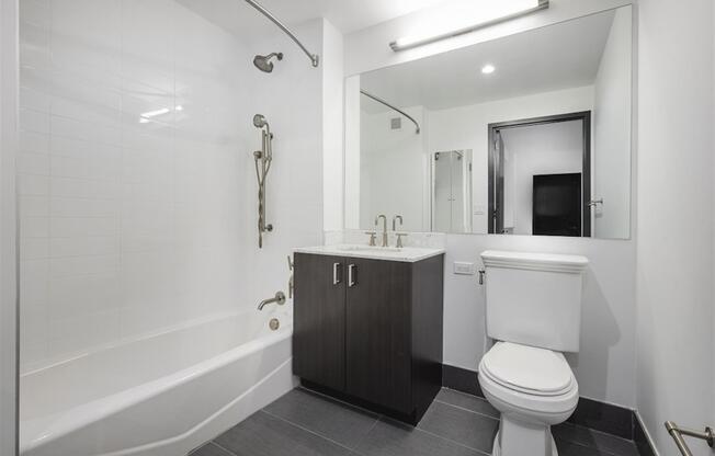 2 beds, 2 baths, 953 sqft, $8,995, Unit PH01