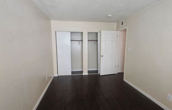 4 beds, 2 baths, $4,000, Unit 116 Westwood Street