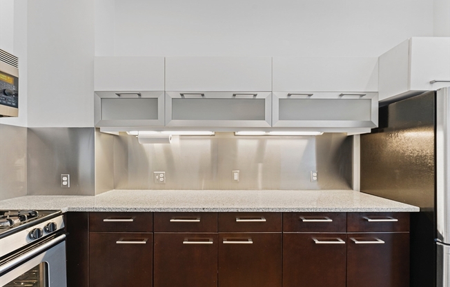 1 bed, 1 bath, 1,051 sqft, $4,200, Unit 1F