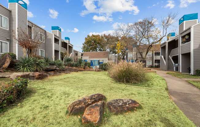 the preserve at ballantyne commons apartments exterior view